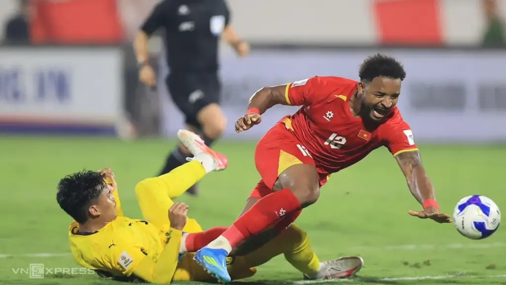 Báo Malaysia: 'Không cần nhập tịch cầu thủ để vượt mặt Việt Nam'