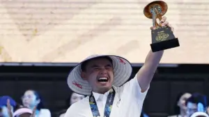 Ben Johns sắp bị Lý Hoàng Nam vượt mặt ở PPA Tour