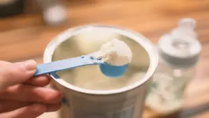 Bệnh nhi 3 tháng tuổi sốc phản vệ nặng sau khi uống sữa công thức