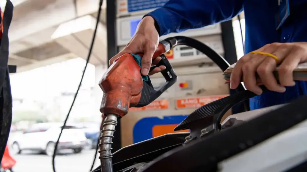 Bộ Công Thương nêu lý do điều chỉnh giá xăng dầu ban đêm