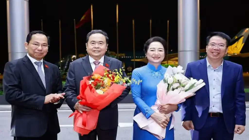 Chủ tịch Quốc hội lên đường dự IPU-152 ở Thổ Nhĩ Kỳ và thăm Ý