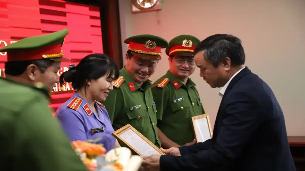 Đắk Lắk 'chặt mắt xích' đường dây ma túy từ Lào vận chuyển về Việt Nam
