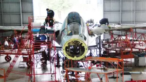 Đang học thạc sĩ, chưa nhập ngũ, có dự tuyển viên chức quốc phòng?