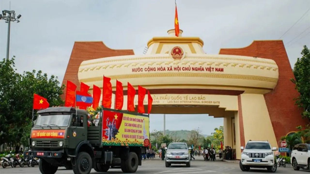 Đi tìm những người hùng chưa trở về: Đưa các anh về từ đất bạn Lào