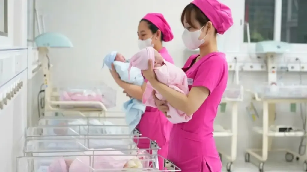 Dự báo dân số Việt Nam năm 2200 là 46 triệu người, 'siêu già' từ năm 2040