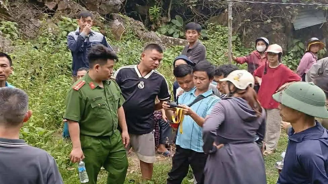 Dùng flycam tìm người đàn ông mất tích trong rừng