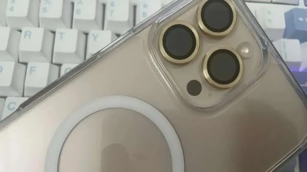 Dùng ốp lưng điện thoại sau bao lâu thì nên thay?