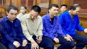 Giả du khách, vận chuyển hơn 140 kg ma túy vào TP HCM
