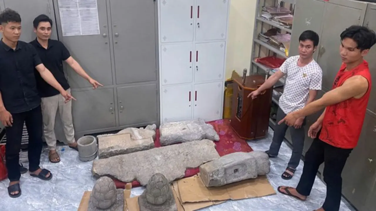 Hưng Yên: Bắt nhóm thanh niên trộm cắp cổ vật ở chùa Nôm