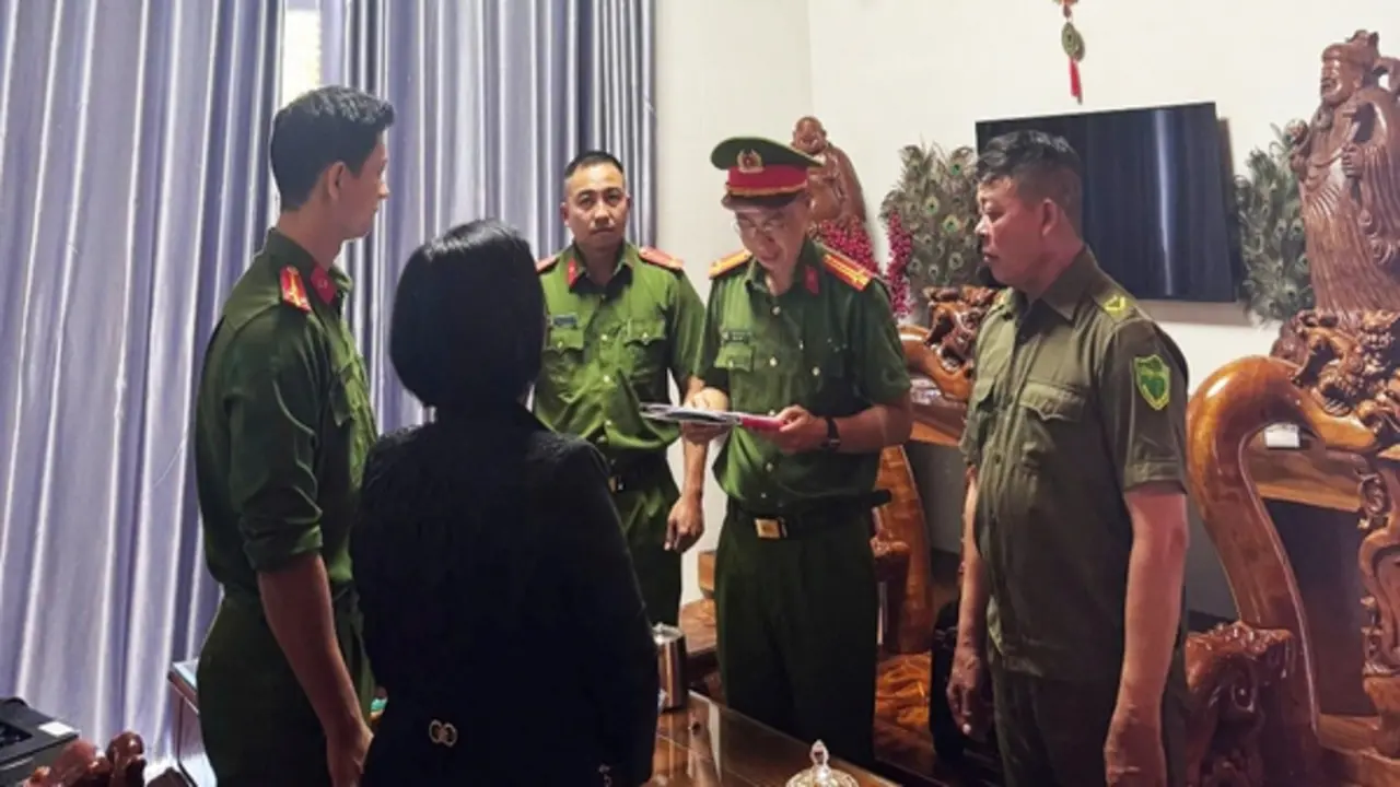 Khởi tố chủ hộ kinh doanh trốn thuế, gây thất thu 2,1 tỉ đồng