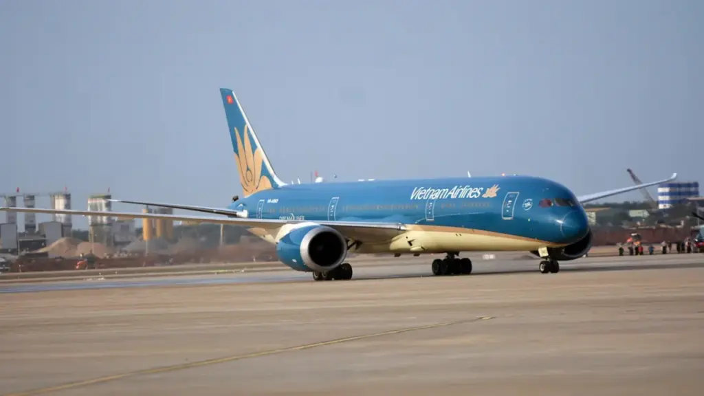 Không để gián đoạn nhiên liệu thi công sân bay Long Thành và các dự án trọng điểm