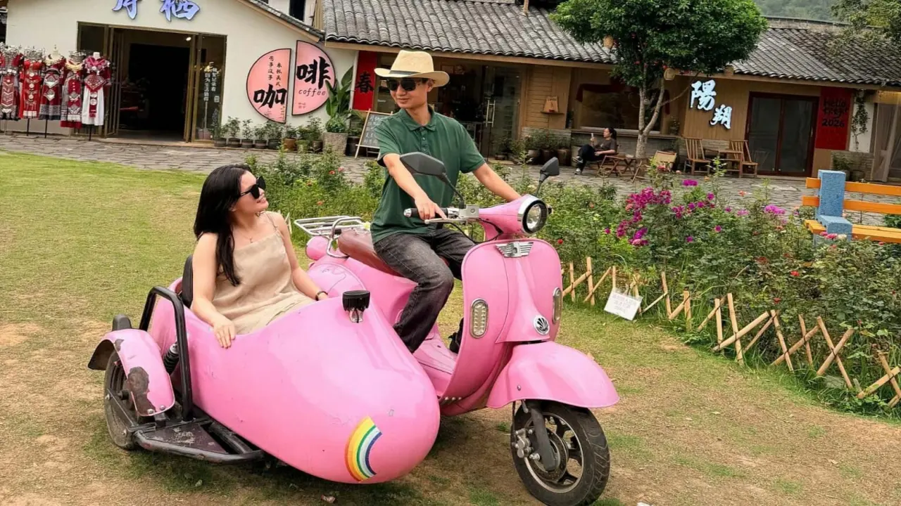 Lý do khách Việt chuộng các 'cung đường vàng' Trung Quốc