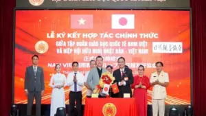 Một tập đoàn giáo dục ký kết với Nhật Bản chuẩn hóa chất lượng giáo dục