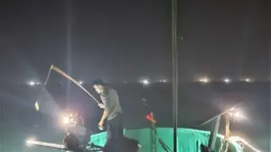 Mùa lộc biển: Theo chân ngư dân săn 'vàng đen'