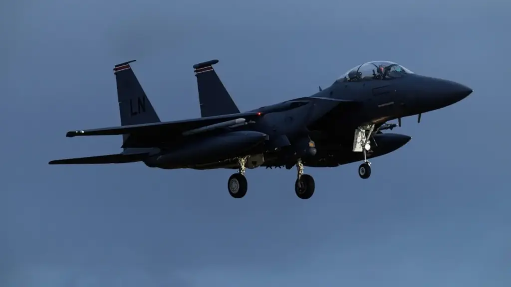 Mỹ 'giải cứu thành công' phi công trên tiêm kích F-15 bị bắn hạ