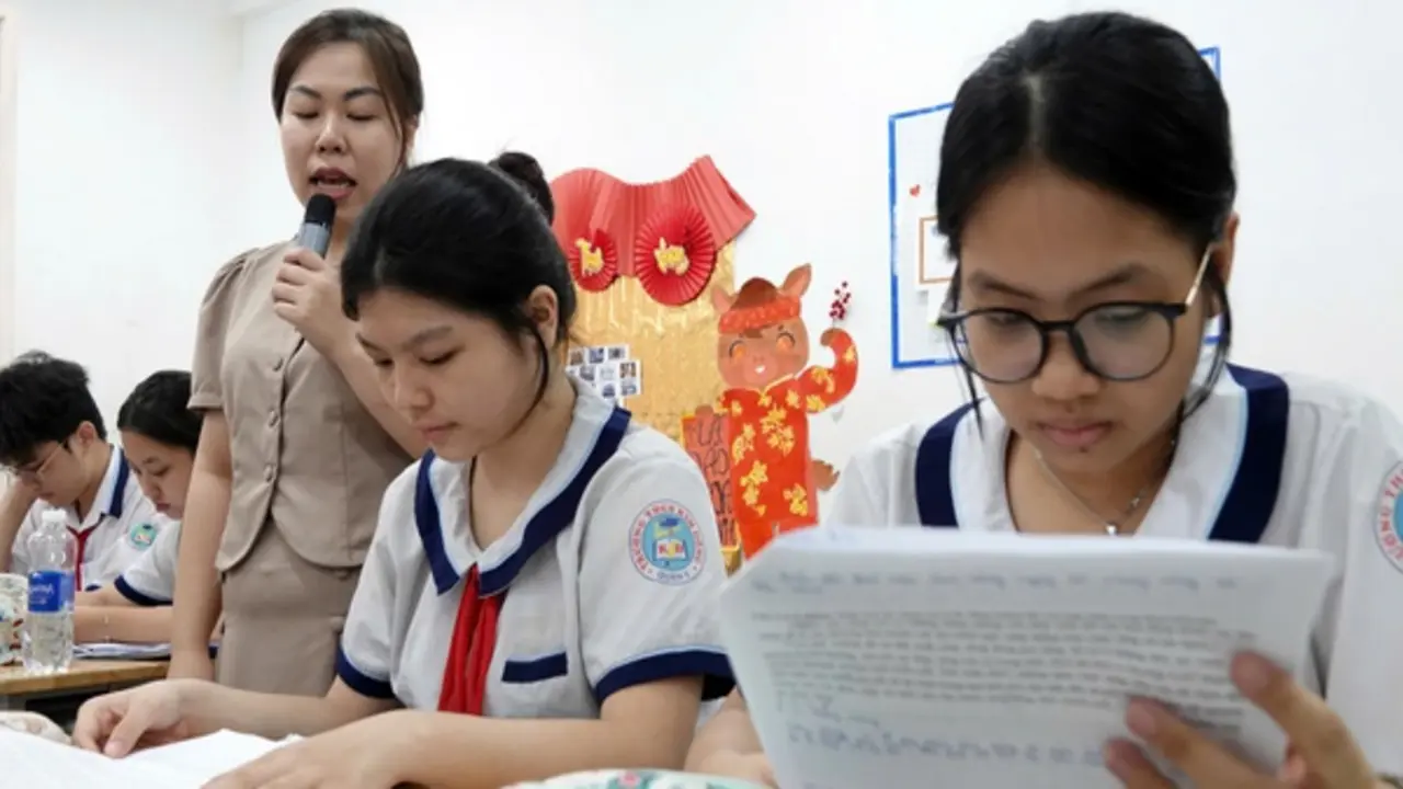 Năm đầu tiên sau sáp nhập, TP.HCM tuyển sinh lớp 10 ra sao?