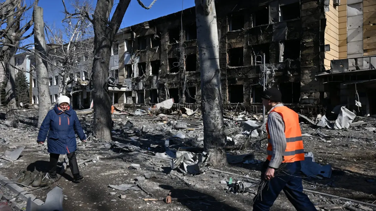 Nga tuyên bố bắn hạ 148 drone Ukraine trong 3 giờ, hàng trăm nghìn hộ dân mất điện