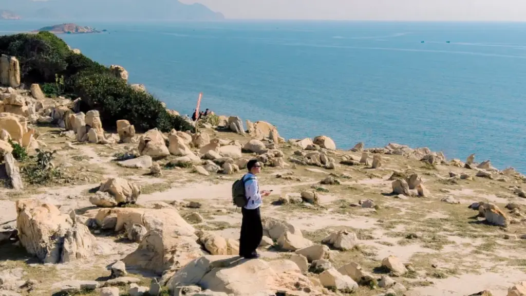 Ngắm công viên đá nghìn hình thù ở ven biển Ninh Thuận