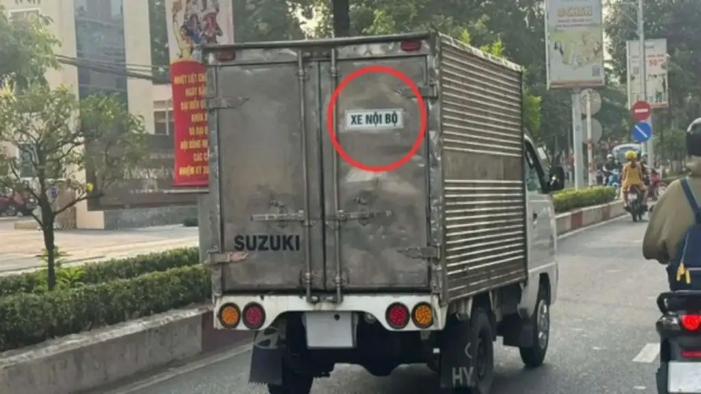 Phạt tới 10 triệu đồng với hành vi núp bóng 'xe nội bộ'