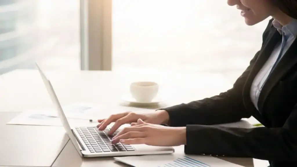 Quay lại sau khi nghỉ việc lâu: Làm sao bắt nhịp nhanh?