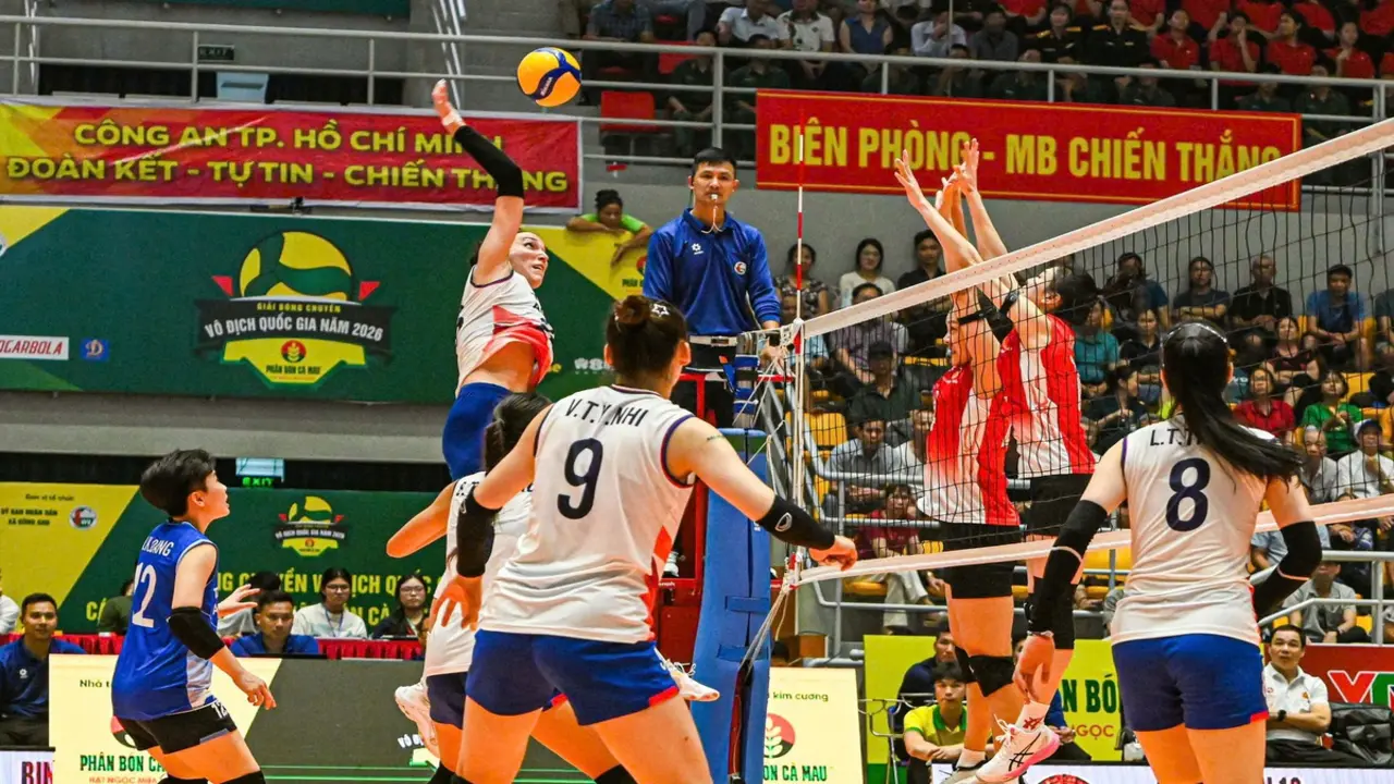 Tân binh Hà Nội tạo địa chấn ngày mở màn Giải bóng chuyền vô địch quốc gia