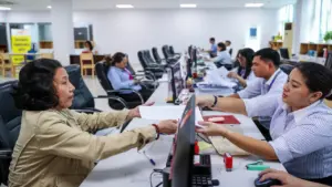 Thủ tướng yêu cầu bộ trưởng, chủ tịch tỉnh chỉ đạo tổng rà soát văn bản pháp luật