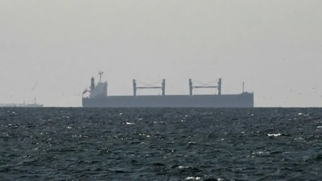 Tình báo Mỹ cảnh báo Iran khó có thể sớm mở lại eo biển Hormuz