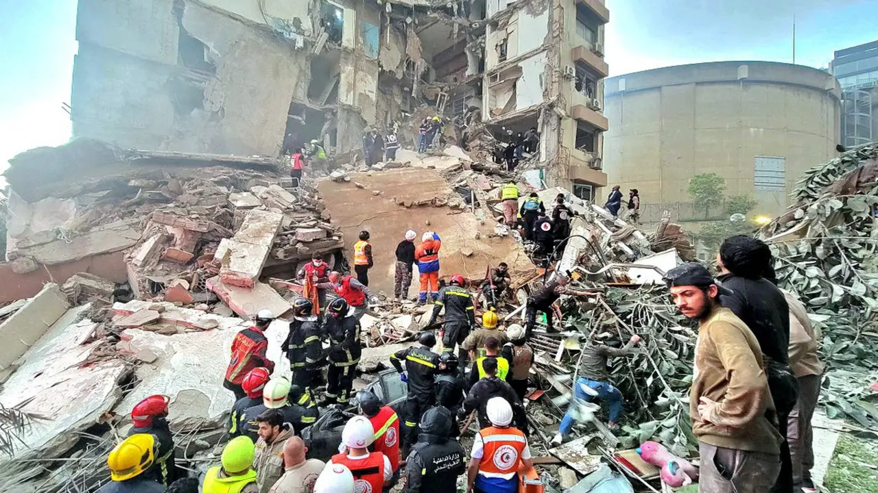 Trung Đông sáng 9-4: Mỹ yêu cầu Iran mở lại eo biển Hormuz ngay lập tức