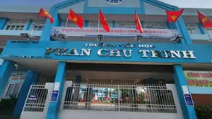 Viết giấy nhục mạ bạn: Giải pháp không thể chỉ là khoảnh khắc xin lỗi
