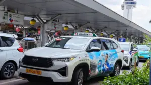 Vinasun đầu tư hàng trăm xe hybrid, giải thích định vị đón khách chưa tối ưu