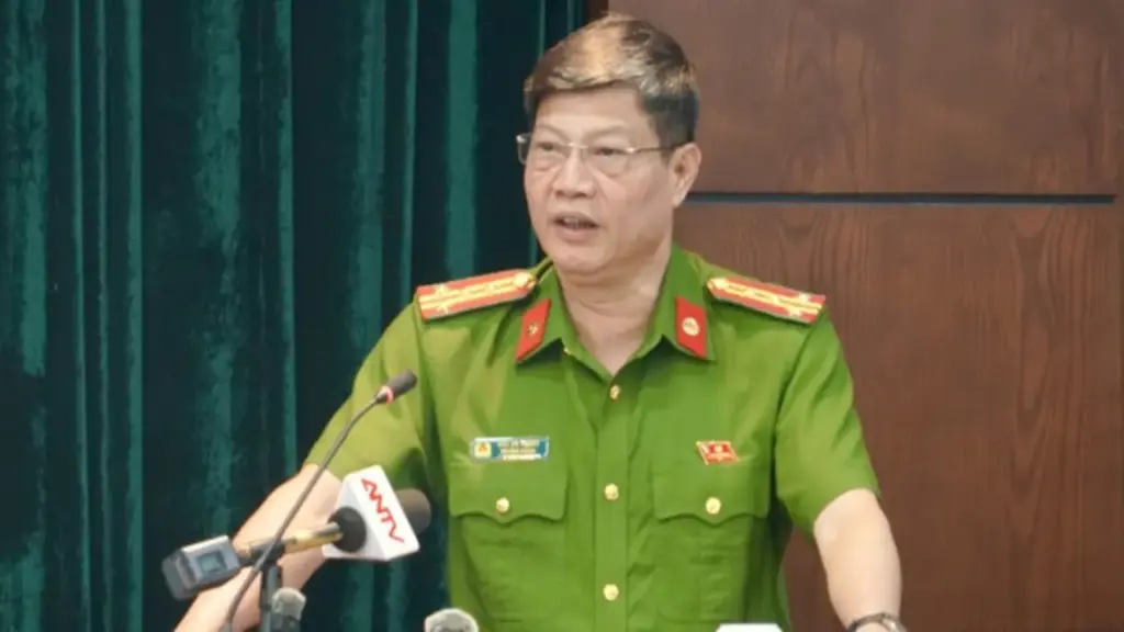 Vụ 300 tấn lợn bệnh: Nhóm cán bộ kiểm dịch thu lợi bất chính 2,5 tỉ đồng