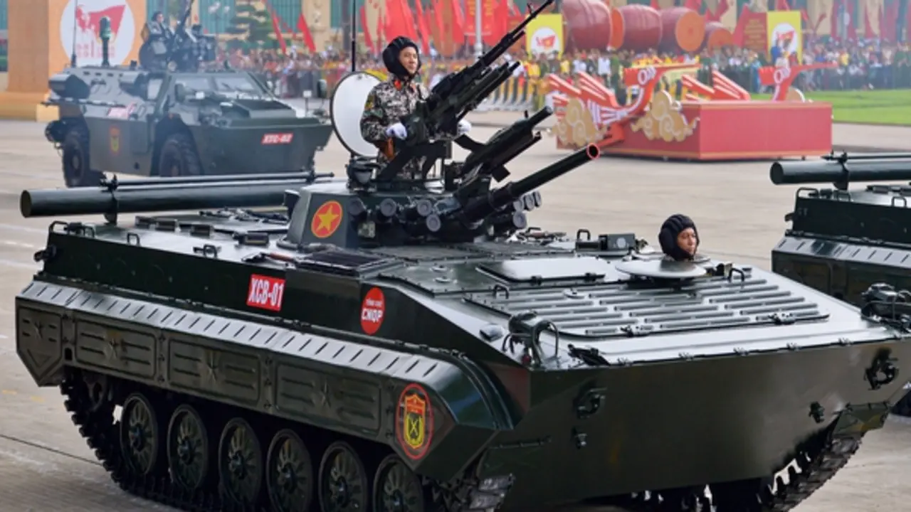 Xe XCB-01 và XTC-02 sắp được Bộ Quốc phòng sản xuất hàng loạt hiện đại ra sao?