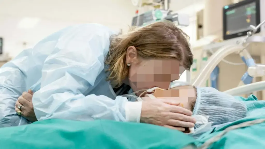 Xúc động câu chuyện cô gái người Anh nối dài nhiều sự sống